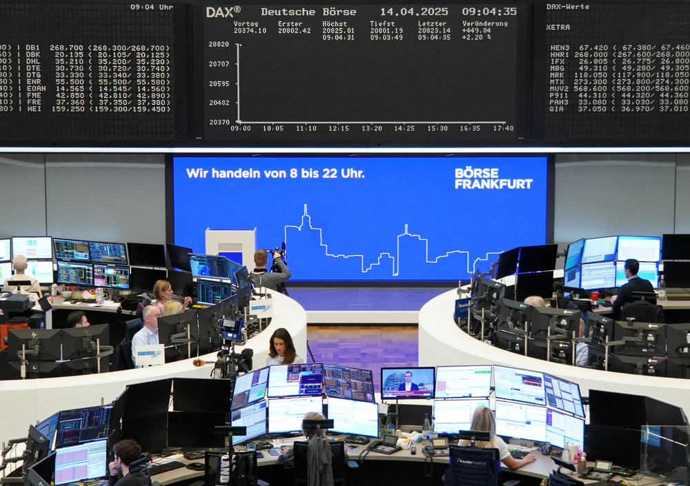 الأسهم الأوروبية ترتفع بعد استثناء منتجات من الرسوم الجمركية الأمريكية الأسهم الأوروبية ترتفع بعد استثناء منتجات من الرسوم الجمركية الأمريكية