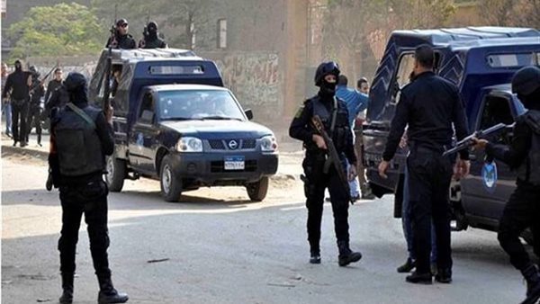 الأمن العام يكثف حملاته على تجار المخدرات في أسوان الأمن العام يكثف حملاته على تجار المخدرات في أسوان