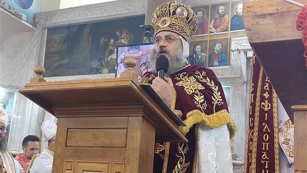 الأنبا فيلوباتير أسقف أبو قرقاص يترأس صلاة قداس عيد القيامة المجيد الأنبا فيلوباتير أسقف أبو قرقاص يترأس صلاة قداس عيد القيامة المجيد