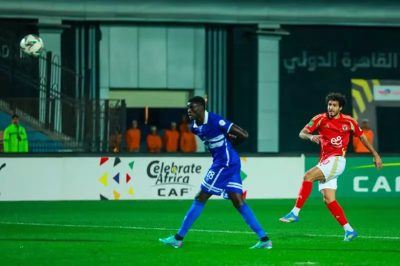 الأهلي والهلال.. صراع تاريخي متجدد في دوري أبطال أفريقيا الأهلي والهلال.. صراع تاريخي متجدد في دوري أبطال أفريقيا