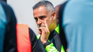 الأهلي يتواصل مع جوميز لخلافة كولر.. ومدربين مرشحين بدائل للسويسري