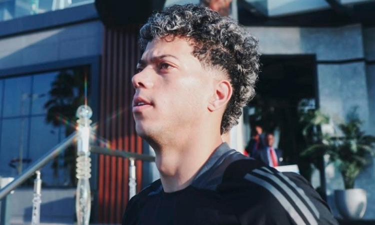 الأهلي يتوجه لملعب شيخا ولد بيديا للقاء الهلال السوداني بدوري أبطال إفريقيا
