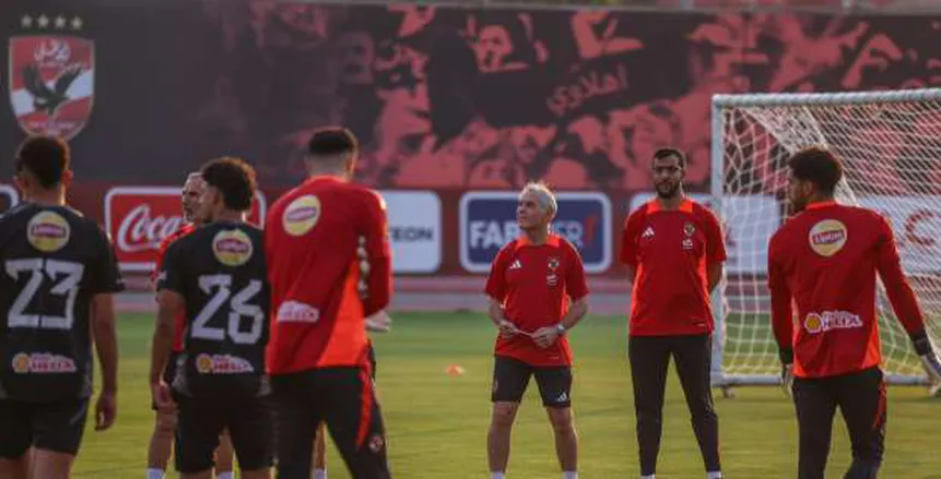 الأهلي يرفض الراحة بعد وداع دوري أبطال أفريقيا الأهلي يرفض الراحة بعد وداع دوري أبطال أفريقيا