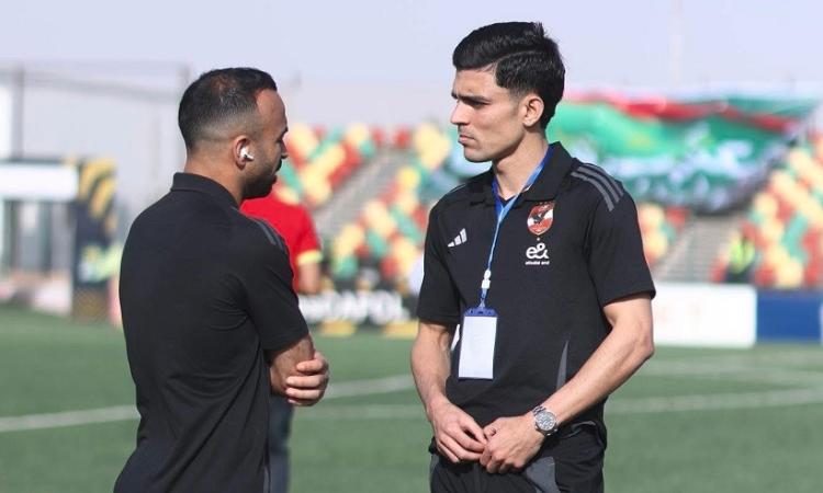الأهلي يصل ملعب شيخا ولد بيديا للقاء الهلال السوداني بدوري أبطال إفريقيا الأهلي يصل ملعب شيخا ولد بيديا للقاء الهلال السوداني بدوري أبطال إفريقيا