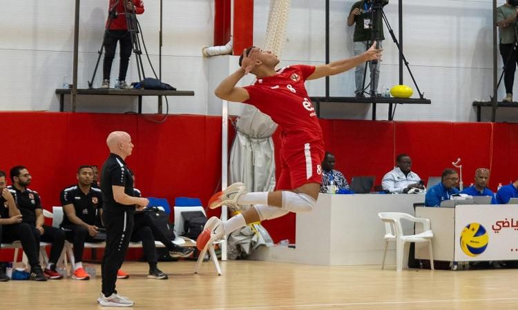 الأهلي يفوز على النصر الليبي ويتأهل لربع نهائي بطولة إفريقيا للكرة الطائرة الأهلي يفوز على النصر الليبي ويتأهل لربع نهائي بطولة إفريقيا للكرة الطائرة