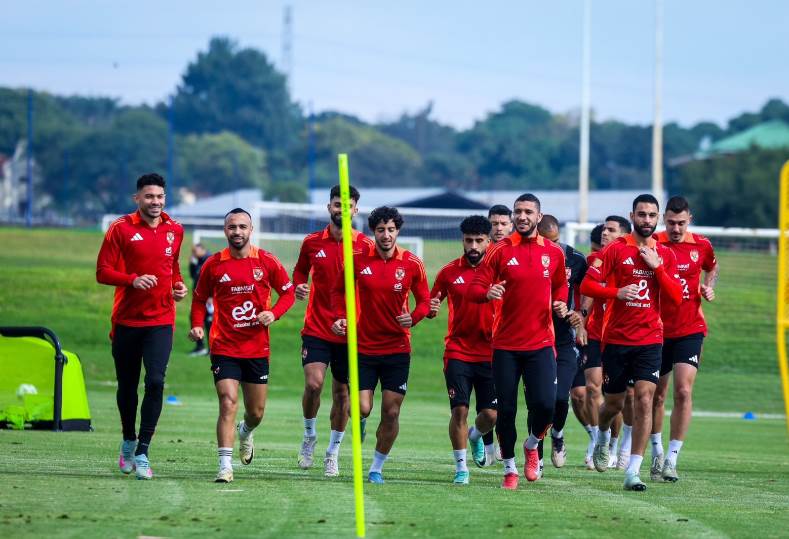 الأهلي ينهي استعداداته لمواجهة صن داونز بـ دوري أبطال إفريقيا الأهلي ينهي استعداداته لمواجهة صن داونز بـ دوري أبطال إفريقيا