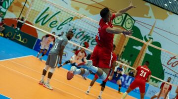 الأهلي يهزم الفتح الرباطي في افتتاح مشواره ببطولة إفريقيا للكرة الطائرة