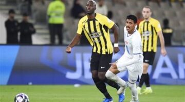 الابتعاد بالصدارة.. التشكيل الرسمي لمباراة الاتحاد والفتح في دوري روشن السعودي