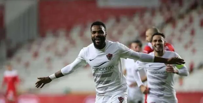 الاتحاد الجابوني يؤكد وفاة آرون بوبيندزا لاعب الزمالك السابق في بيان رسمي الاتحاد الجابوني يؤكد وفاة آرون بوبيندزا لاعب الزمالك السابق في بيان رسمي