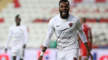 الاتحاد الجابوني ينعى بوبيندزا في بيان رسمي