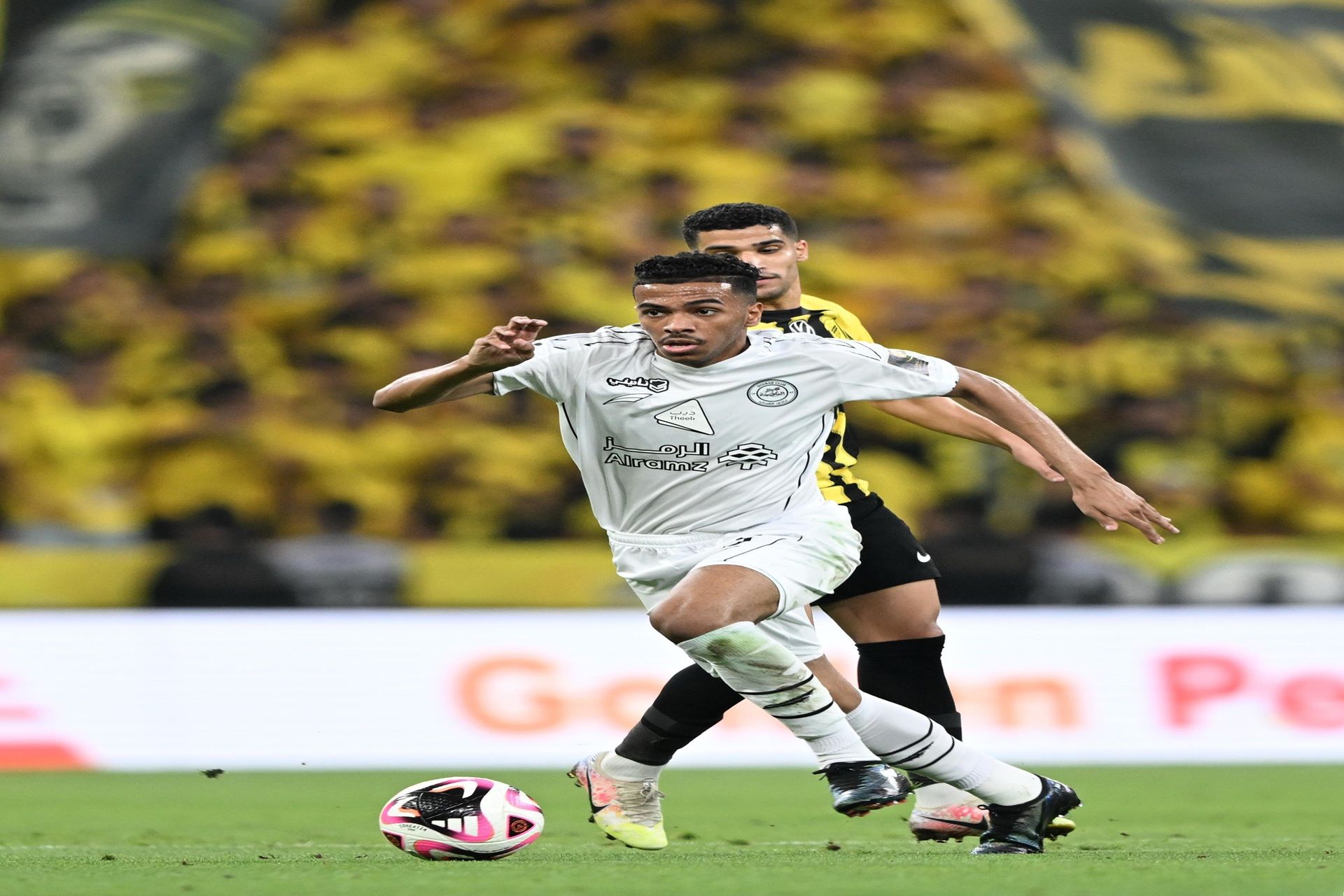 الانضباط تعاقب الشباب بعد صدمة اتحاد جدة الانضباط تعاقب الشباب بعد صدمة اتحاد جدة