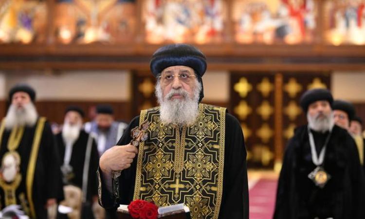 البابا تواضروس الثاني يترأس صلوات الجمعة العظيمة من الكاتدرائية المرقسية البابا تواضروس الثاني يترأس صلوات الجمعة العظيمة من الكاتدرائية المرقسية