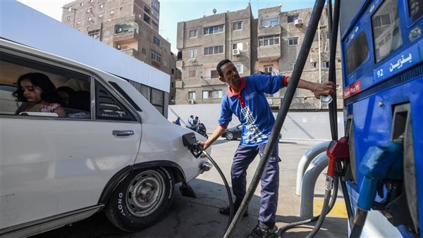 البترول تحسم الجدل بشأن أسعار المحروقات في 2025.. هل تكون الزيادة الأخيرة؟ البترول تحسم الجدل بشأن أسعار المحروقات في 2025.. هل تكون الزيادة الأخيرة؟