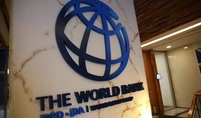 البنك الدولي : 83% من الشركات المغربية تعمل خارج الإطار القانوني البنك الدولي : 83% من الشركات المغربية تعمل خارج الإطار القانوني