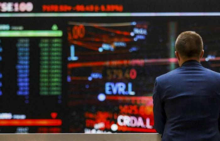 البورصات الأوروبية تفتح على تراجع كبير البورصات الأوروبية تفتح على تراجع كبير