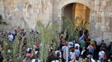 التجمع الوطني المسيحي في القدس: الاحتلال يحوّل أحد الشعانين إلى فصلٍ دامٍ