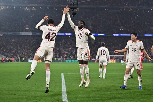 التشكيل الرسمي لمباراة البايرن ضد الإنتر في دوري أبطال أوروبا التشكيل الرسمي لمباراة البايرن ضد الإنتر في دوري أبطال أوروبا