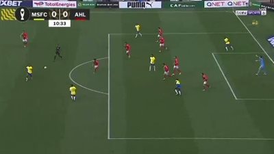التعادل السلبي يحسم نتيجة منتصف الشوط الأول لمباراة الأهلي وصن داونز في دوري أبطال إفريقيا 