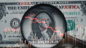 التفاؤل التجاري يدفع الدولار للارتفاع وسط تهدئة التوترات الأميركية الصينية