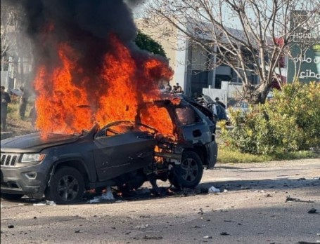 الجيش الإسرائيلي يغتال قياديًا بارزًا في “الجماعة الإسلامية” بغارة على قضاء الشوف بجنوب لبنان.. (صورة/ فيديو) الجيش الإسرائيلي يغتال قياديًا بارزًا في “الجماعة الإسلامية” بغارة على قضاء الشوف بجنوب لبنان.. (صورة/ فيديو)