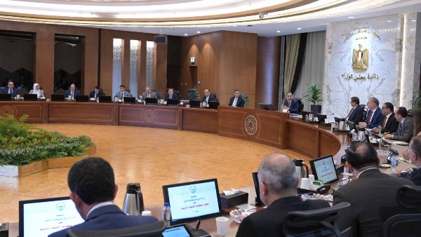 الحكومة تفرض قبضتها لضبط منظومة تداول الأسمدة الزراعية الحكومة تفرض قبضتها لضبط منظومة تداول الأسمدة الزراعية