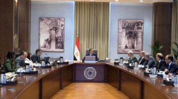 الحكومة: نعمل على وضع سيناريوهات للتعامل مع التحديات الاقتصادية العالمية
