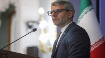 الخارجية الإيرانية: رفع العقوبات عن طهران مطلب أساسي في محادثاتنا مع واشنطن