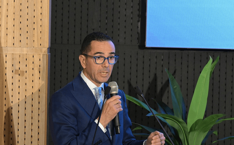 وزير الاستثمار: 150 مليون دولار خسائر تأخير الإفراج عن الشحنات يوميا وزير الاستثمار: 150 مليون دولار خسائر تأخير الإفراج عن الشحنات يوميا