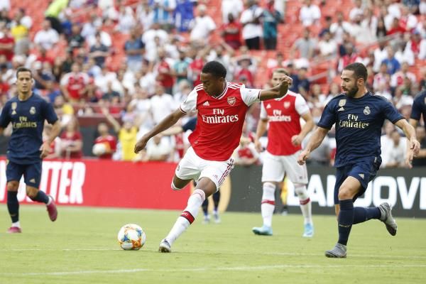الذكاء الاصطناعي يتوقع نتيجة صدام آرسنال وريال مدريد الذكاء الاصطناعي يتوقع نتيجة صدام آرسنال وريال مدريد