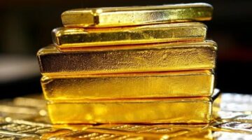 الذهب في ارتفاع قياسي بدعم هبوط الدولار ومخاوف التجارة