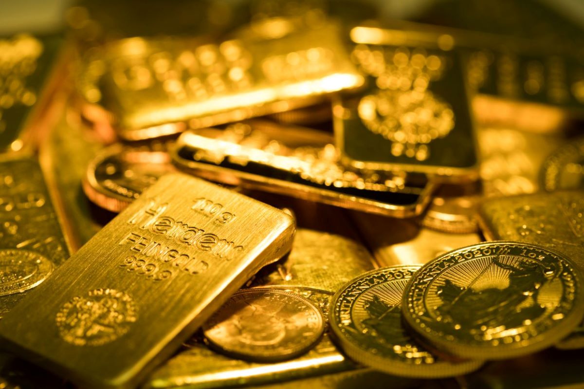 الذهب يتجاوز 3200 دولار للأونصة لأول مرة بدعم من التوترات التجارية العالمية الذهب يتجاوز 3200 دولار للأونصة لأول مرة بدعم من التوترات التجارية العالمية