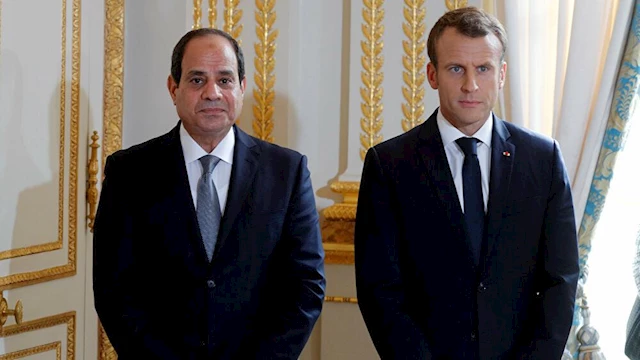 الرئيس السيسى ونظيره الفرنسي يصلان العريش بعد قليل الرئيس السيسى ونظيره الفرنسي يصلان العريش بعد قليل