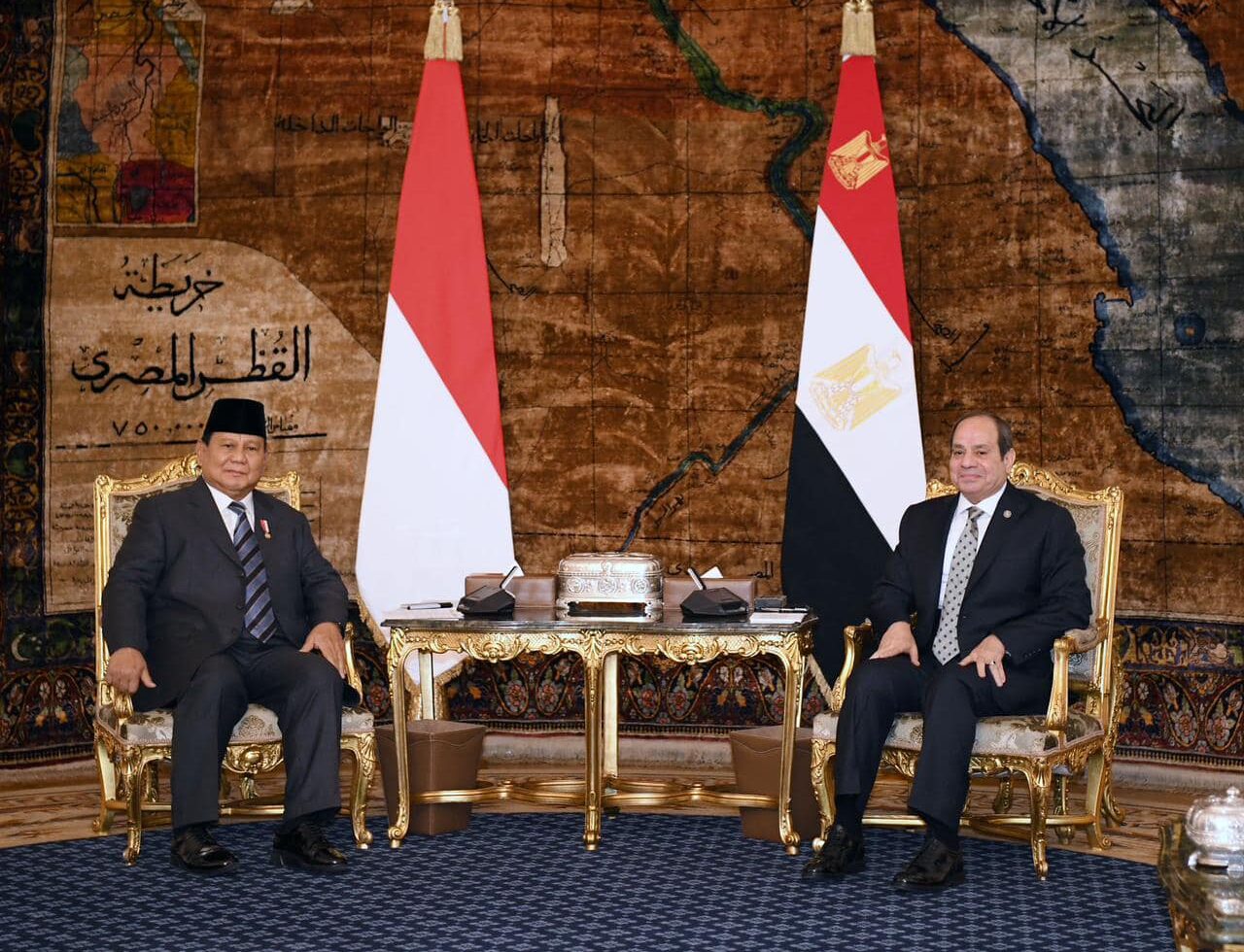 الرئيس السيسي ونظيره الإندونيسي يوقعان إعلان ترفيع العلاقات