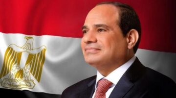 الرئيس السيسي يضع إكليلا من الزهور على النصب التذكاري لشهداء القوات المسلحة