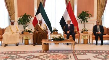 الرئيس السيسي يغادر دولة الكويت.. مؤكدًا اعتزاز مصر بالعلاقات الثنائية