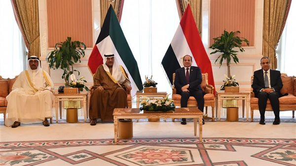 الرئيس السيسي يغادر دولة الكويت.. مؤكدًا اعتزاز مصر بالعلاقات الثنائية الرئيس السيسي يغادر دولة الكويت.. مؤكدًا اعتزاز مصر بالعلاقات الثنائية