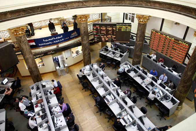 الرابحون والخاسرون من خفض أسعار الفائدة الرابحون والخاسرون من خفض أسعار الفائدة