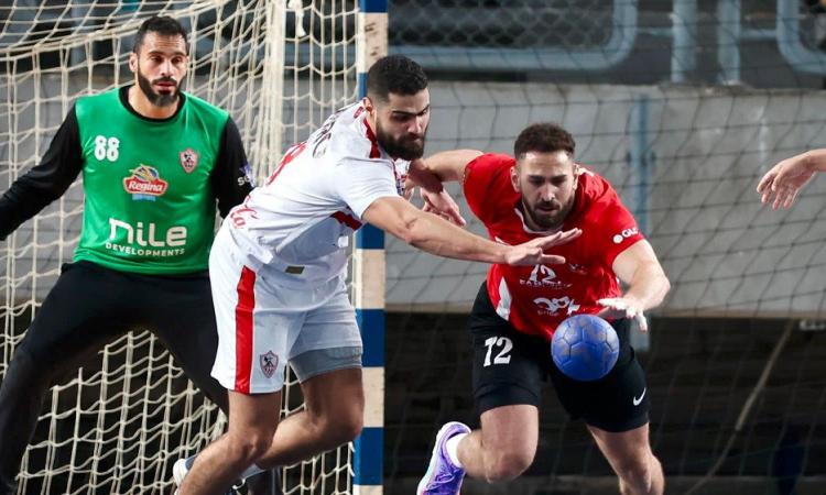 الزمالك يفوز على الأهلي 29-27 في الجولة الأخيرة لدوري كرة اليد الزمالك يفوز على الأهلي 29-27 في الجولة الأخيرة لدوري كرة اليد