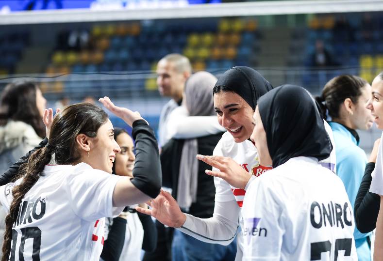 الزمالك يلاقي البنك التجاري الكيني في ربع نهائي بطولة إفريقيا لسيدات الطائرة الزمالك يلاقي البنك التجاري الكيني في ربع نهائي بطولة إفريقيا لسيدات الطائرة