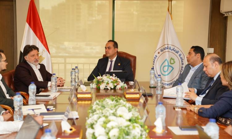 السبكي يجتمع مع "مودست التركية "المتخصصة في إدارة مستشفيات الصحة النفسية السبكي يجتمع مع "مودست التركية "المتخصصة في إدارة مستشفيات الصحة النفسية