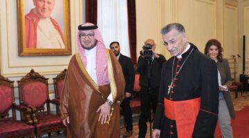 السفير السعودي لدى لبنان وليد بخاري يزور البطريرك الراعي في بكركي