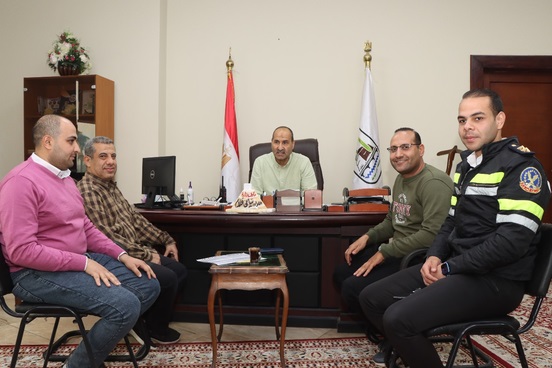 السكرتير المساعد ببني سويف يجتمع بأعضاء لجنة فحص سيارات ذوي الإعاقة السكرتير المساعد ببني سويف يجتمع بأعضاء لجنة فحص سيارات ذوي الإعاقة