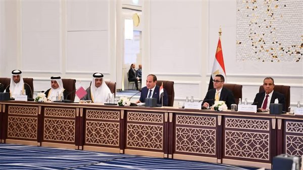 السيسي: للفرصة سانحة للمستثمرين القطريين للاستثمار في مصر بمجال اللوجستيات السيسي: للفرصة سانحة للمستثمرين القطريين للاستثمار في مصر بمجال اللوجستيات