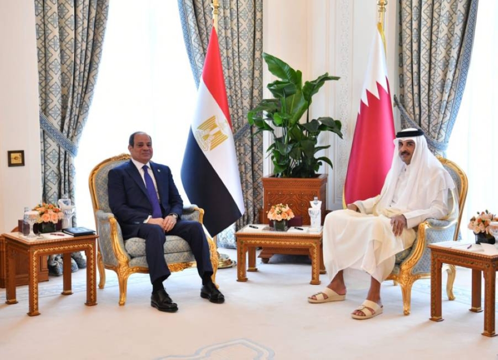 السيسي وأمير قطر يتفقان على استثمارات قطرية مباشرة في مصر بـ7.5 مليار دولار السيسي وأمير قطر يتفقان على استثمارات قطرية مباشرة في مصر بـ7.5 مليار دولار