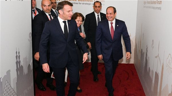 الوطني الفلسطيني: زيارة ماكرون للعريش رسالة برفض المخططات الأمريكية وخطة التهجير الوطني الفلسطيني: زيارة ماكرون للعريش رسالة برفض المخططات الأمريكية وخطة التهجير