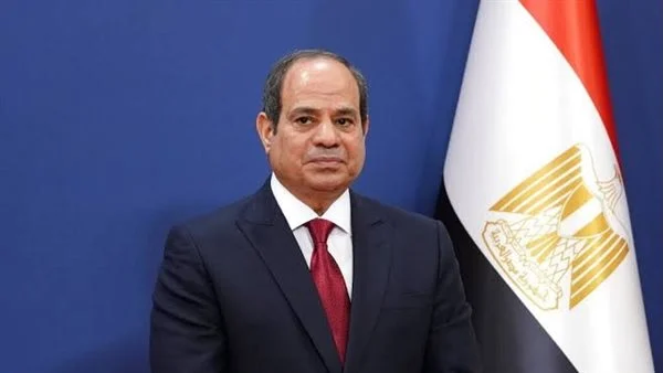 السيسي يشارك في حفل تخرج الدورة الثانية لتأهيل أئمة وزارة الأوقاف من الأكاديمية العسكرية السيسي يشارك في حفل تخرج الدورة الثانية لتأهيل أئمة وزارة الأوقاف من الأكاديمية العسكرية