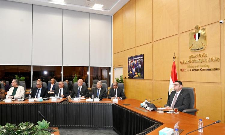 الشربيني يتابع تنفيذ مشروعات المبادرة الرئاسية "حياة كريمة" بأسيوط والمنيا