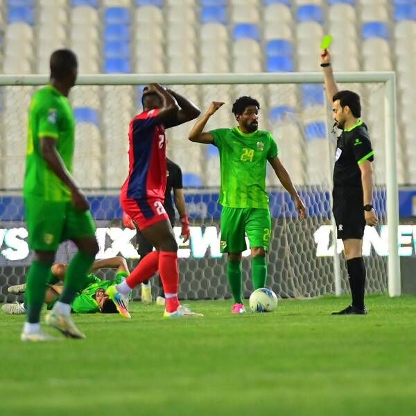 الشرطة يحبط نفط البصرة ويتصدر الدوري العراقي