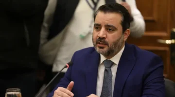 بعد رفع علم الثورة.. رسائل قوية لوزير خارجية سوريا في أول ظهور بالأمم المتحدة