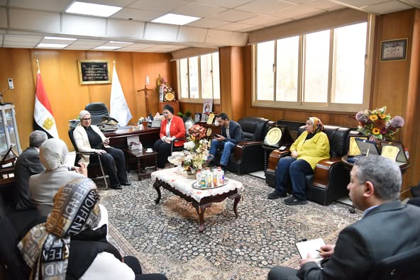 الصحة تبحث التوسع في مبادرة “الألف يوم الذهبية” بالقطاع الخاص الصحة تبحث التوسع في مبادرة “الألف يوم الذهبية” بالقطاع الخاص